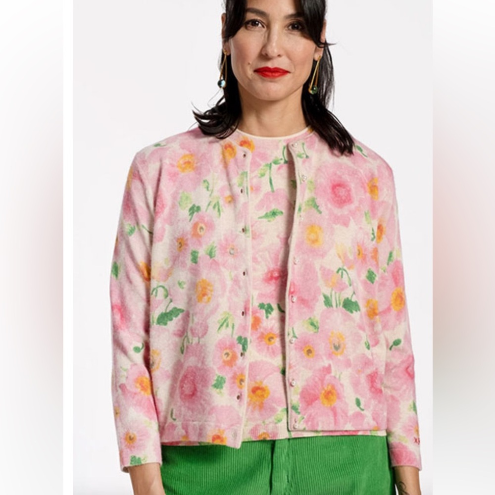 Frances Valentine Rare Color Floral Pearl Button Darling Cardigan Sweater Sz M - Picture 2 of 9